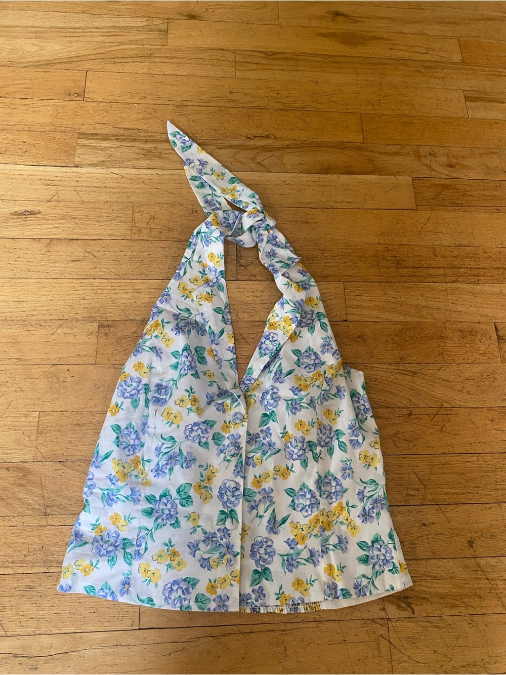 Frankie’s bikinis pretty halter top. Flowery. Size small